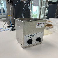 VWR USC 200 TH Ultrasonic Cleaner image 0